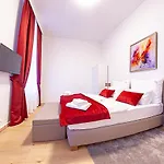 Gold Apartamento *