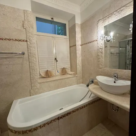 Gold * Mariánské Lázně